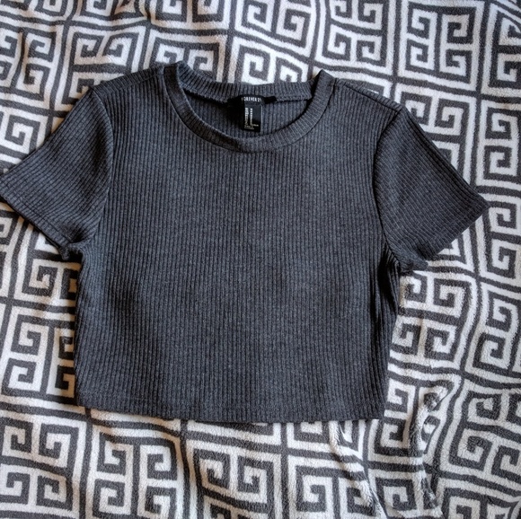 NWOT Forever 21 dark grey ribbed crop top M - Picture 1 of 6